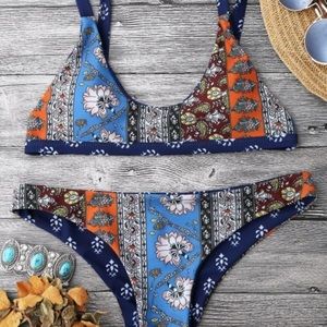 Zaful Patchwork Print Bralette Scoop Bikini Set